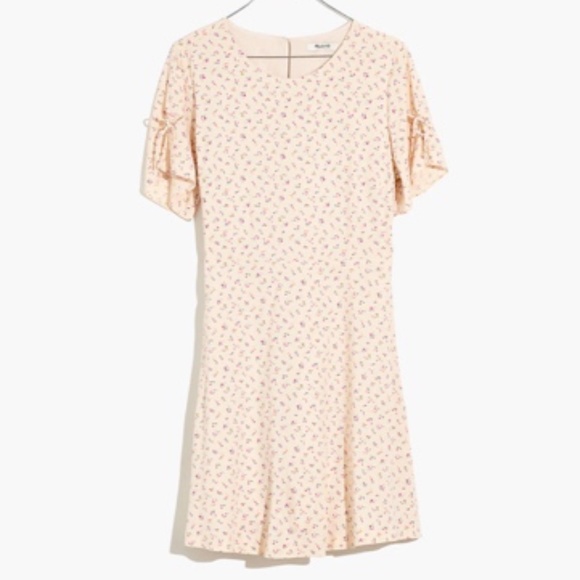 Tie-Sleeve Retro Dress in Dutch Dandelions - Picture 3 of 5